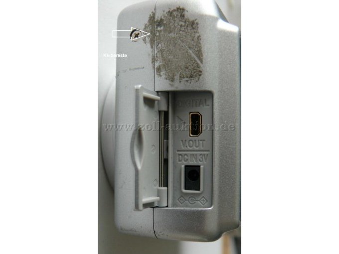 Digitalkamera Panasonic DMC-LZ6
USB- + Netzanschluss