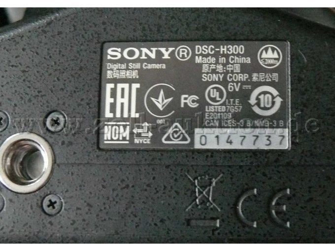 Digitalkamera Sony DSC-H 300 Typenschild CE-Kennung