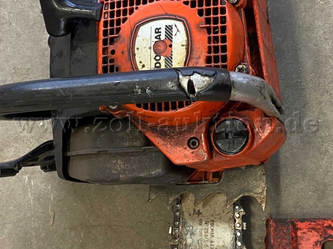 Dolmar Motorsäge, Ansicht Griffrohr von links