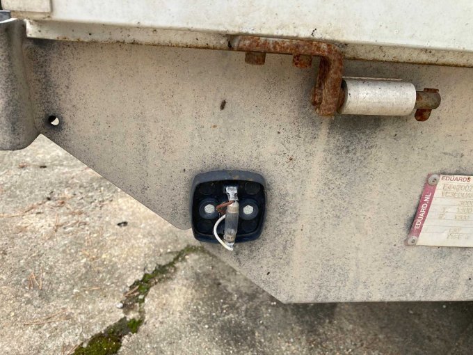 Leuchte vorn rechts defekt