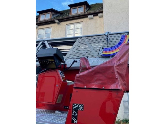 Drehleiter von außen.