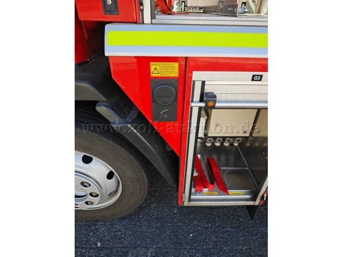 1 draailadder Rosenbauer / Metz DLK 23-12 PLC 3.1 – foto 10 – kavel bij Zoll-Auktion, Bremerhaven