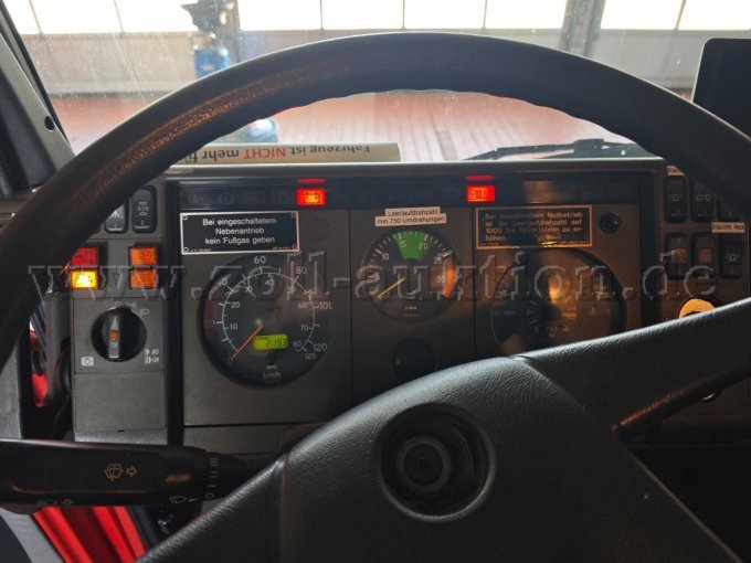1 draailadder Rosenbauer / Metz DLK 23-12 PLC 3.1 – foto 15 – kavel bij Zoll-Auktion, Bremerhaven