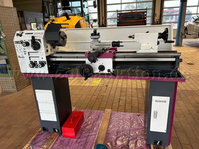 gesamte Maschine
