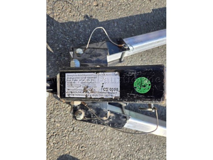 Typenschild und Prüfsiegel