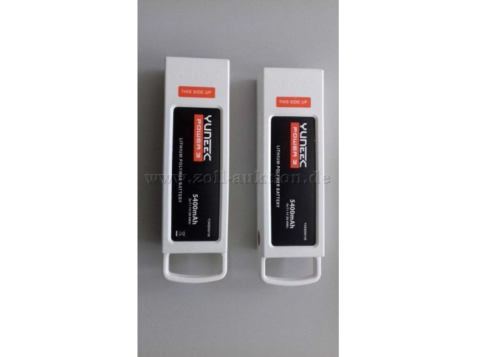 Akkus ((5400mAh 3S 11.1V LiPo)