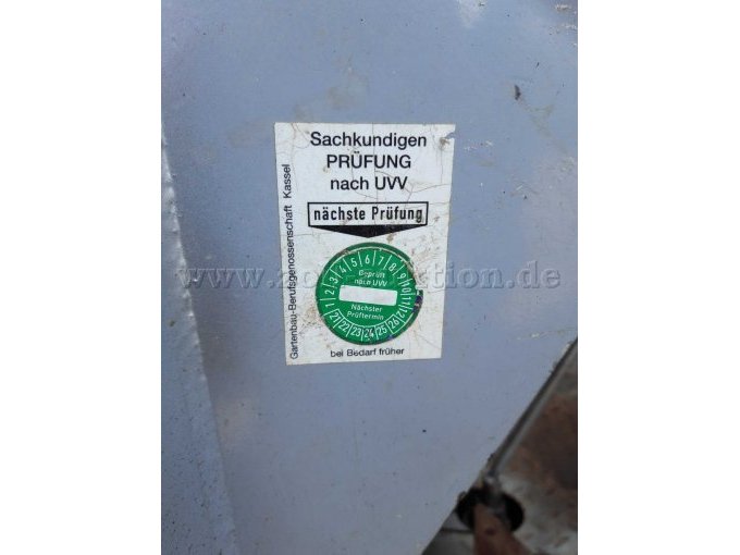 Bild 6:
Ansicht UVV-Plakette abgelaufen