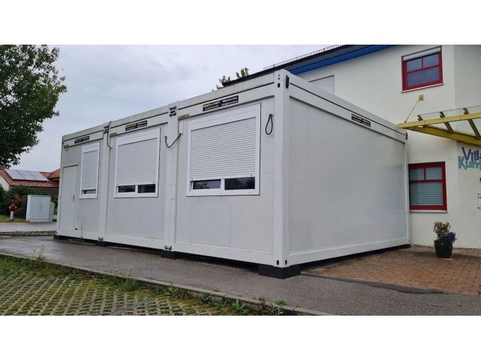 1 EBERHARDT – Raummodul Typ EURO 100 - KIGA-Containeranlage mit drei Modulen – kavel bij Zoll-Auktion, Altusried