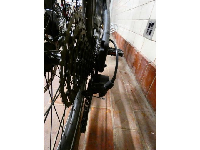 CUBE Stereo E-Bike_ Fahrradkette von hinten