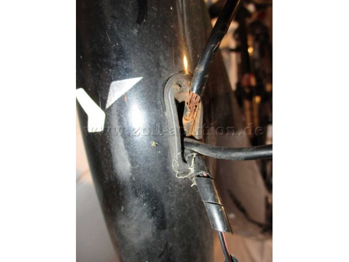 Ansicht beschädigte Bautenzüge