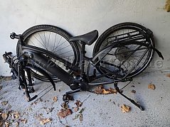 Seitenansicht des Auktionsgegenstandes