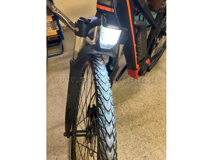 vorderes Licht funktioniert