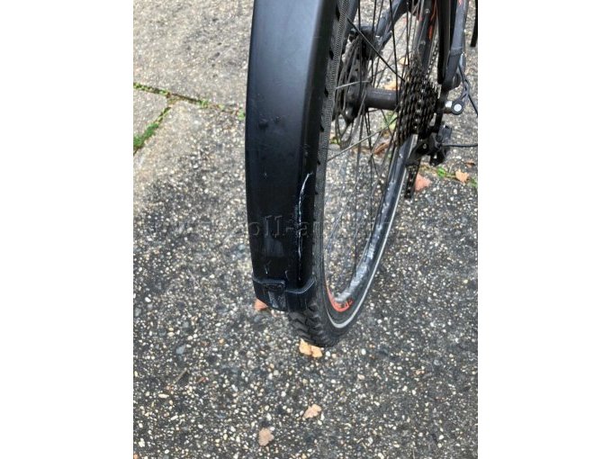 Schutzblech hinten - großer Kratzer