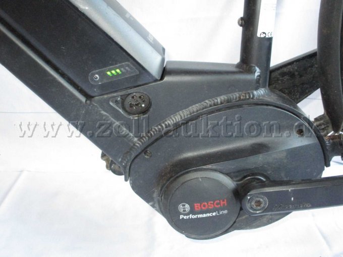 Ansicht Bosch Performance Line Mittelmotor und Ladebuchse