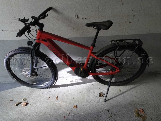 1 E-Bike Specialized Tero, Größe: M, 27,5 Zoll – foto 2 – kavel bij Zoll-Auktion, Freiburg im Breisgau