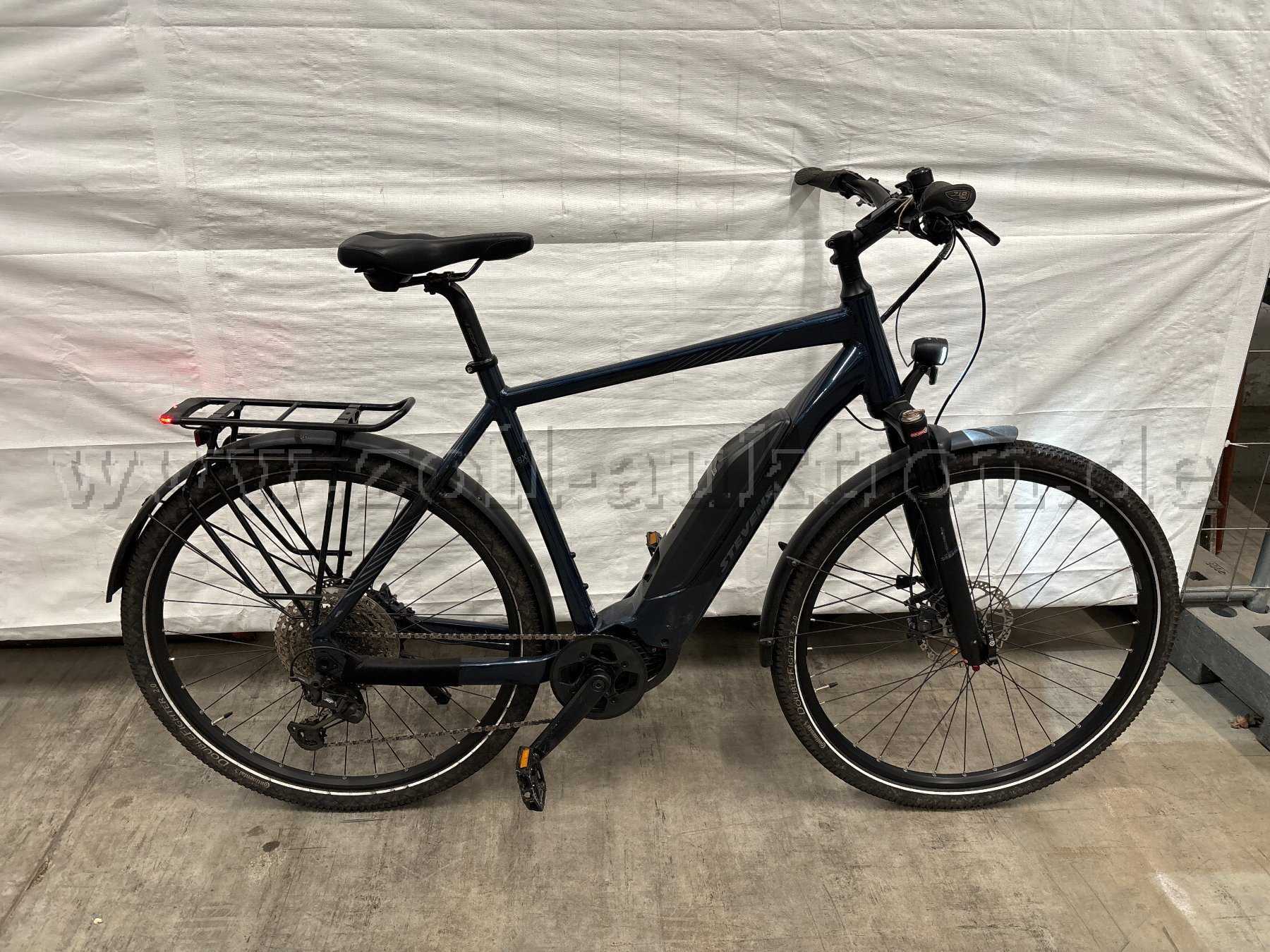 Zoll-Auktion - 1 E-Bike Stevens E-8X Tour Trekkingrad 28 Zoll (ID 960472)