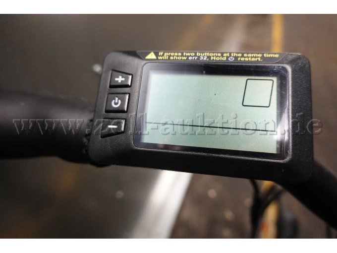 Modell Likoo CT28M
Display: LCD 5