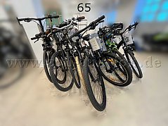 Übersicht Konvolut (von links nach rechts): Raleigh, bonvelo, Hendricks, Alpha Plus, Rehberg, Focus, Bulls, Talson, Cube, Bocas