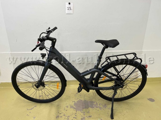 E-Bike von Engwe, links E-Bike von Engwe, links