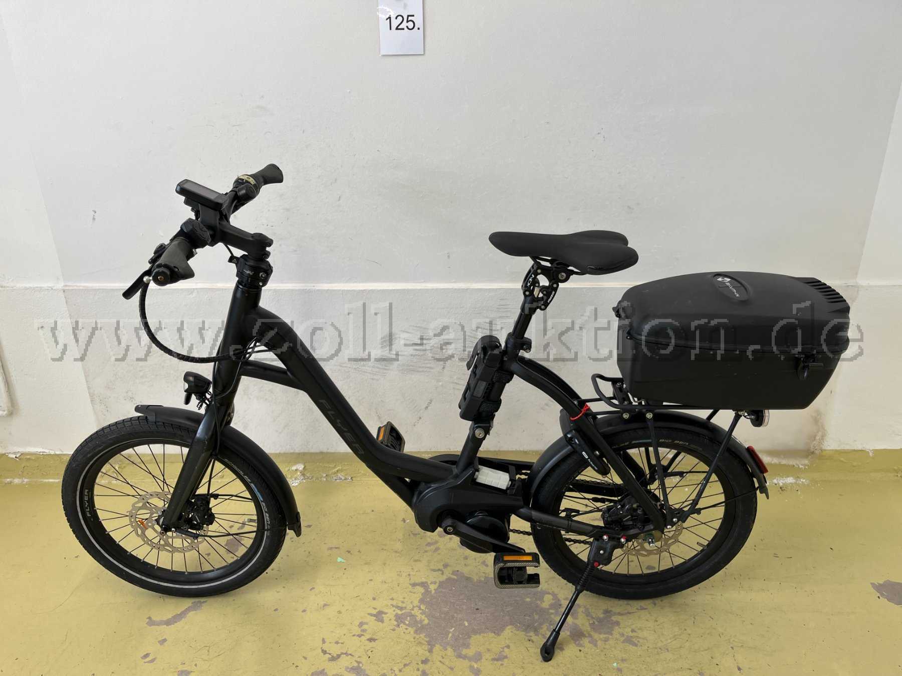 1 辆 Flyer "Flogo 3.01" 电动自行车,20 英寸,车架高度 47 cm