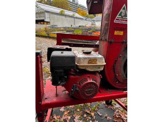 Motor