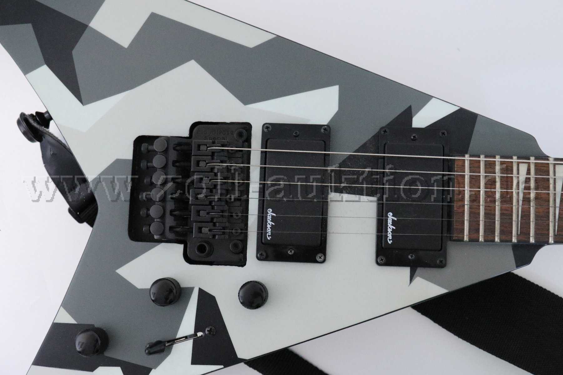 Jackson Randy Rhodes Zoll-Auktion - 1 E-Gitarre von Jackson Modell: Randy Rhodes RRX24 (ID ...