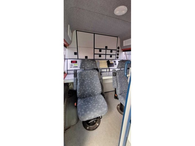 Fahrgastbereich mit Bedienelementen