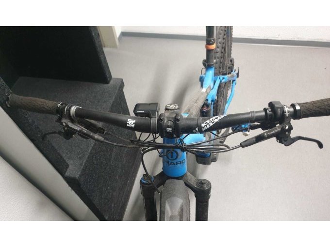 Lenker mit Handbremsen