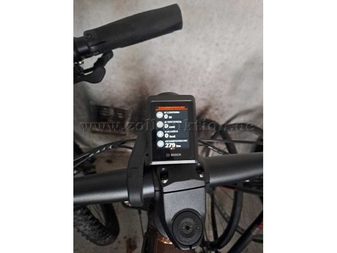 Detailansicht Tacho mit Gesamtkilometeransicht