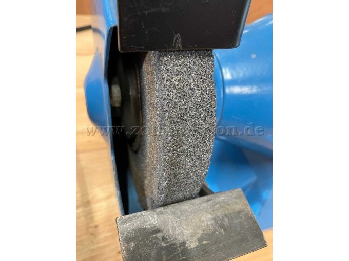 Schleifscheibe links