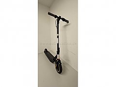 Vollansicht E-Scooter