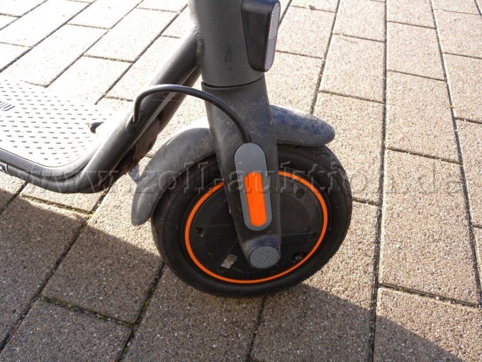 Ansicht Vorderrad bei Schatten