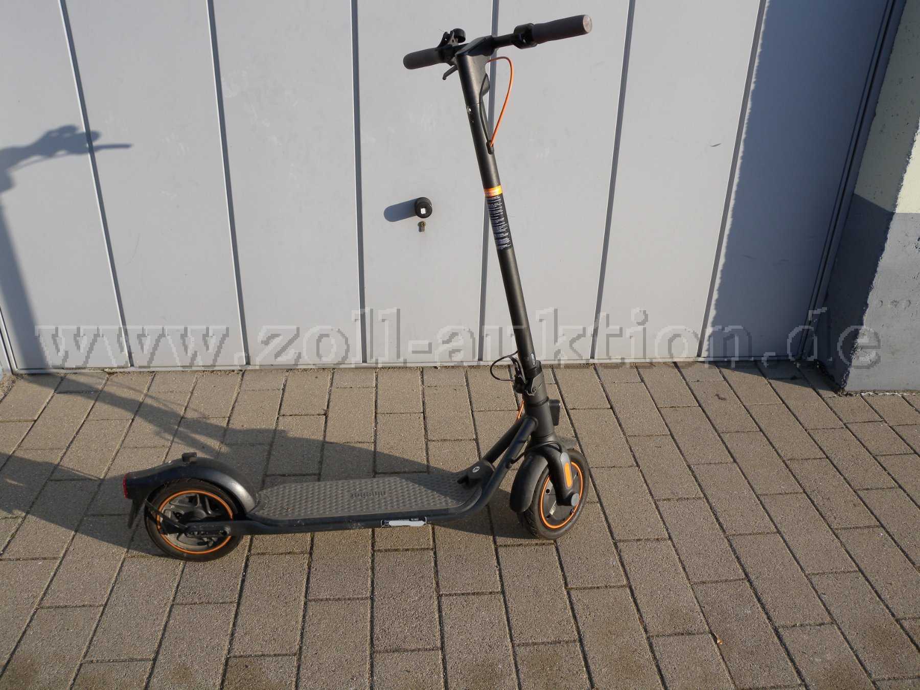 Gesamtansicht von rechts