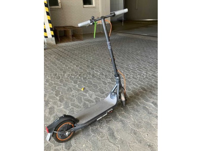 Scooter von hinten