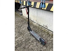 Scooter von hinten
