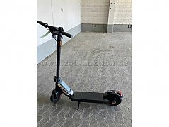 Scooter von der Seite