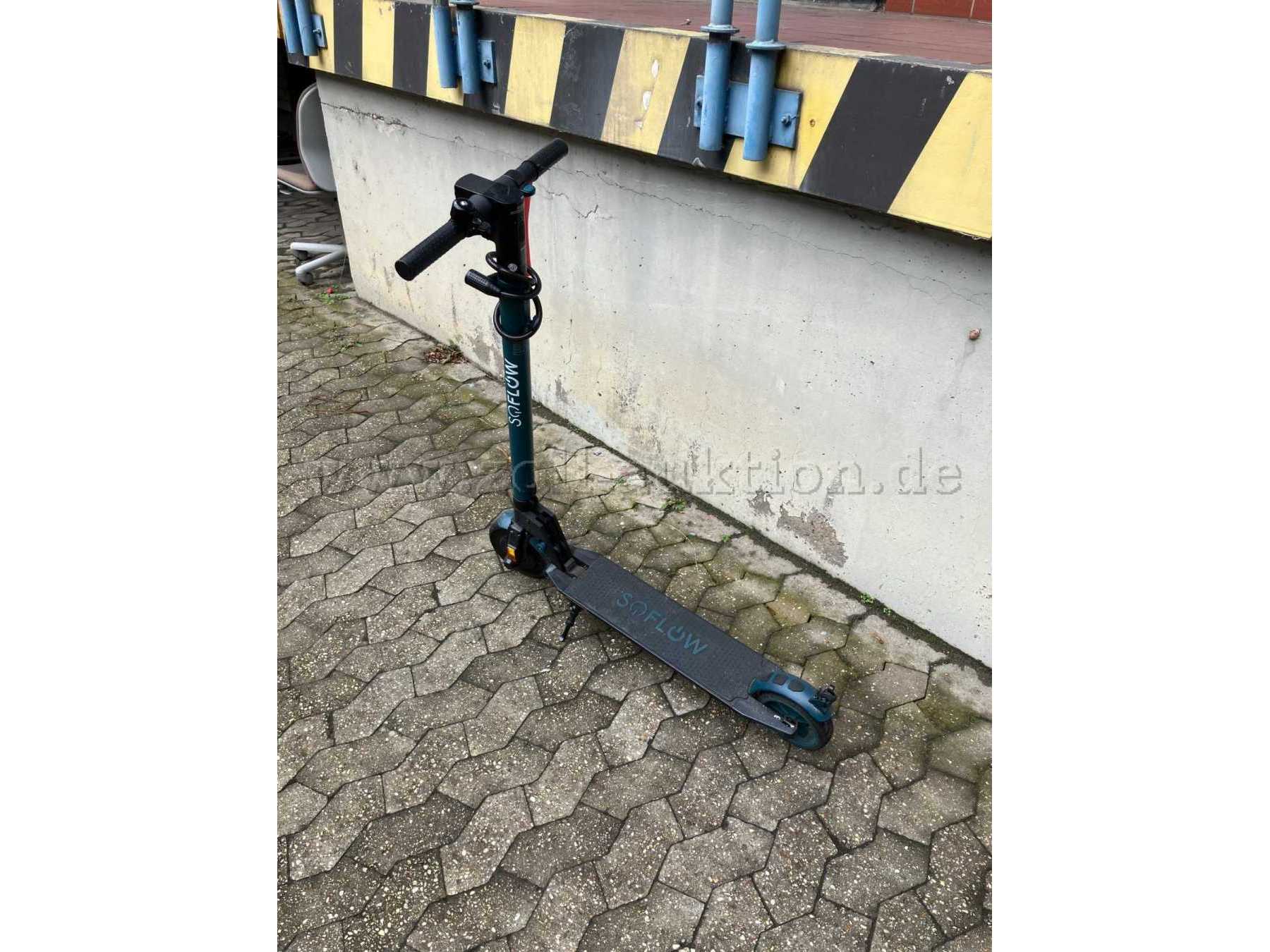 Scooter von hinten