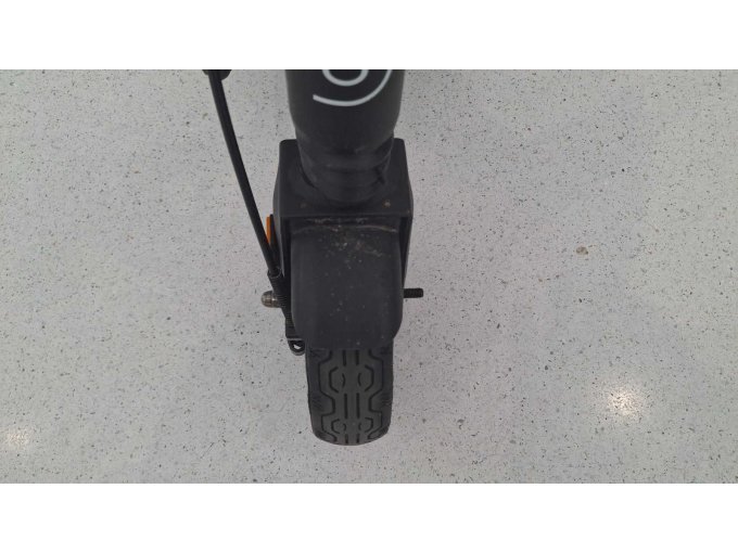 1 E-Scooter; The-Urban , Vorderrad