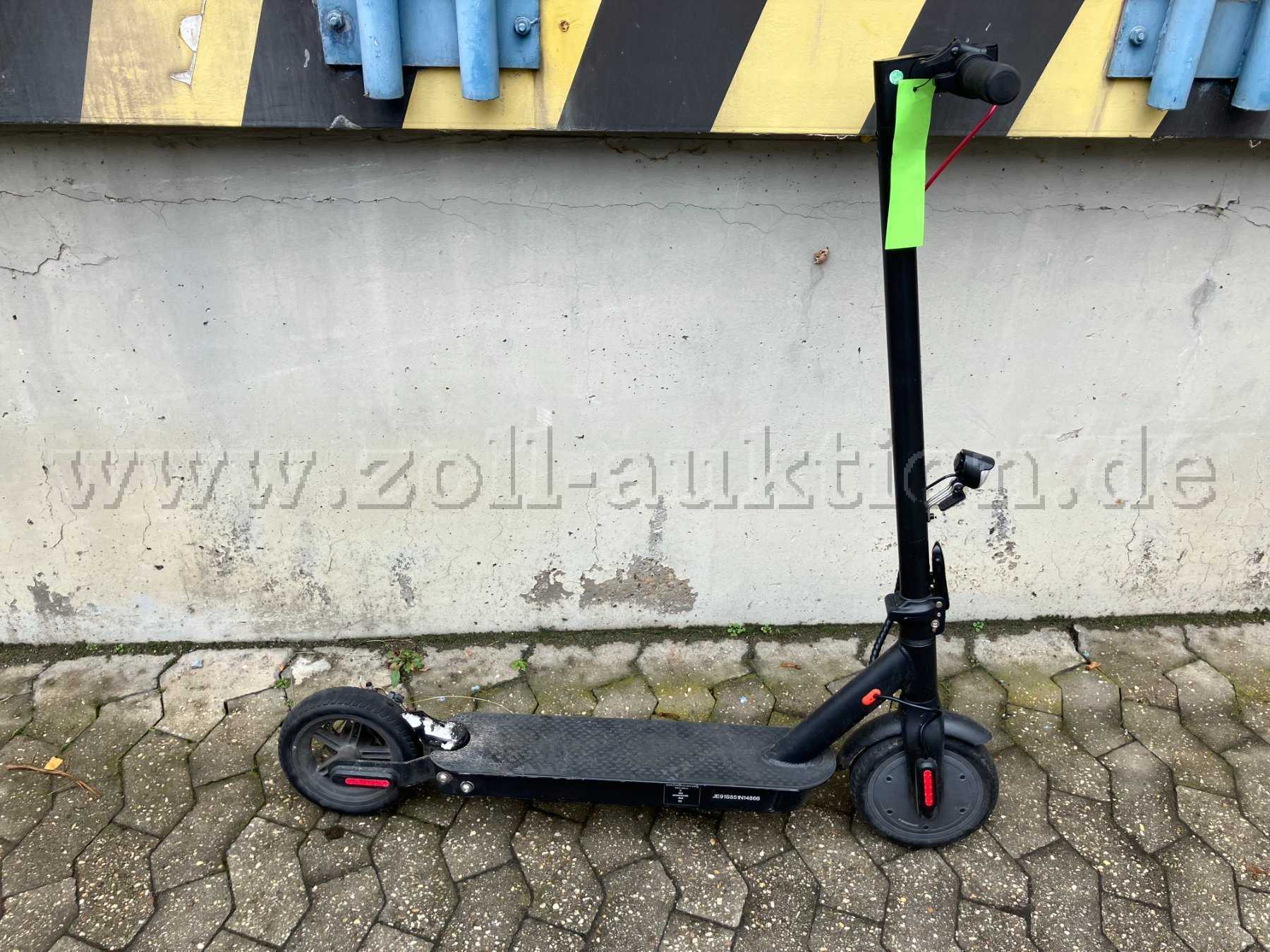 E-Scooter von der Seite