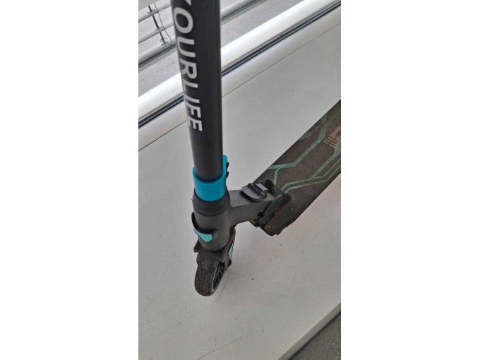 RCB R15 Elektroroller
