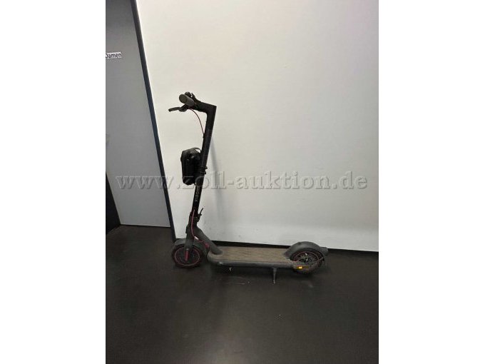 Seitenansicht E-Scooter