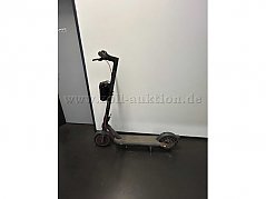 Seitenansicht E-Scooter
