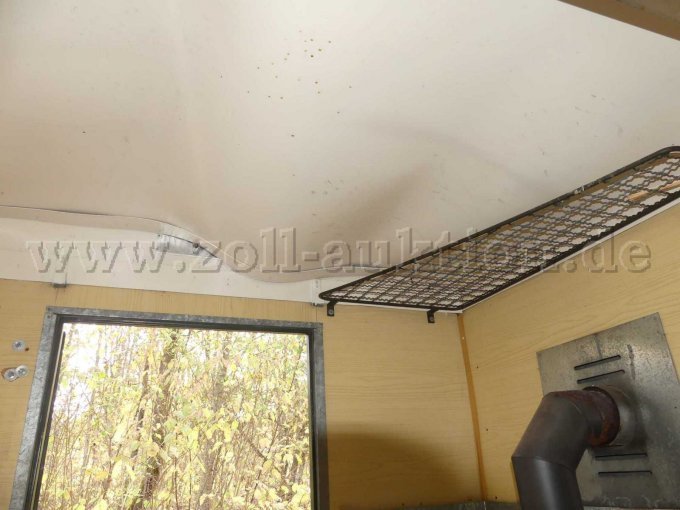 Schaden Dachverkleidung vorne