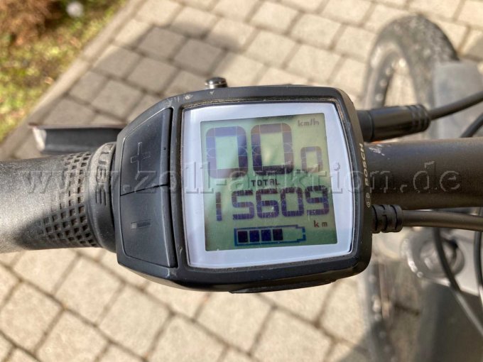 Tacho / Bedienteil mit Gesamt-KM