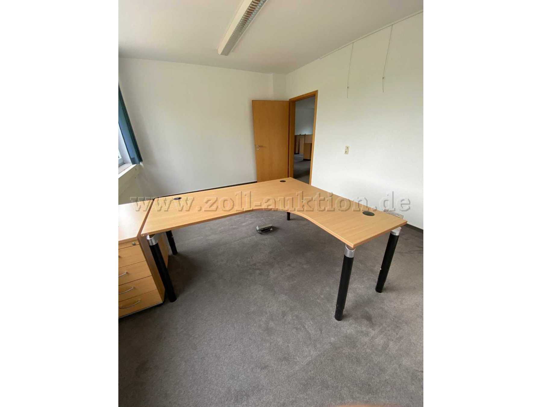 Eckschreibtisch aus Buche