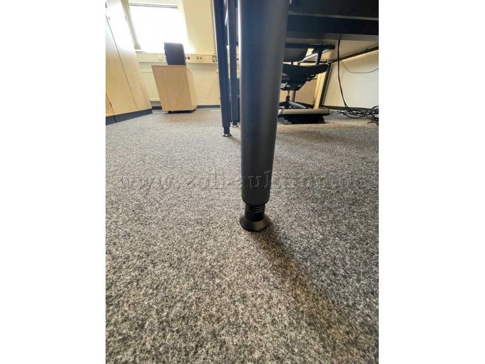 Fuss manuell höhenverstellbar