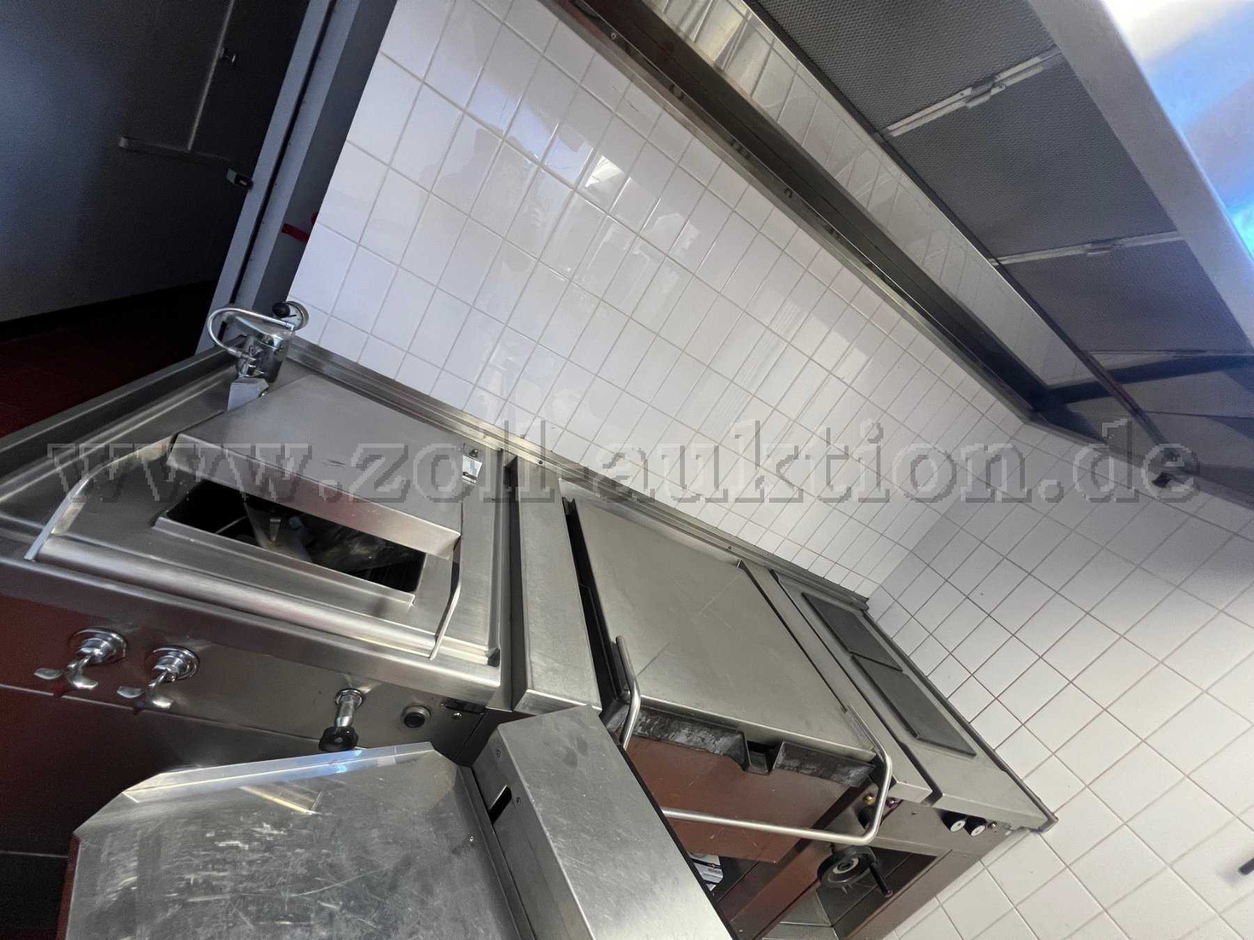 Kochbereich mit Friteuse