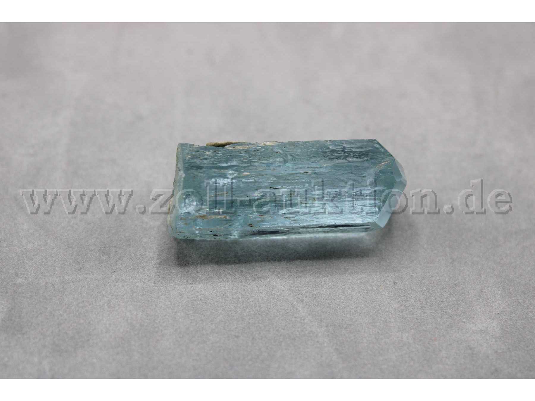 Aquamarin Seitenansicht