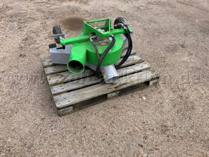 1 Egholm 2100 Geräteträger mit diversen Anbaugeräten – foto 14 – kavel bij Zoll-Auktion, Norderstedt