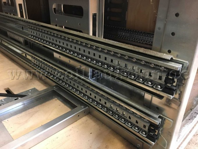 Schubkastensystem links